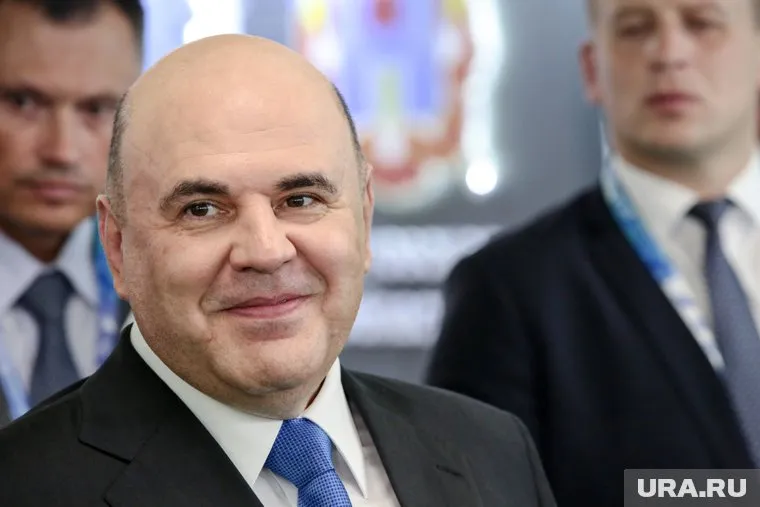 Российская экономика растет, отметил премьер-министр Михаил Мишустин