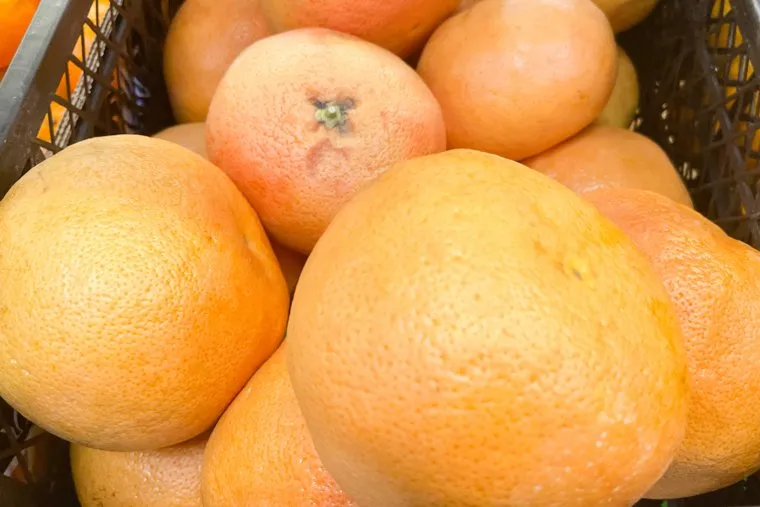 Фрукты. Челябинск