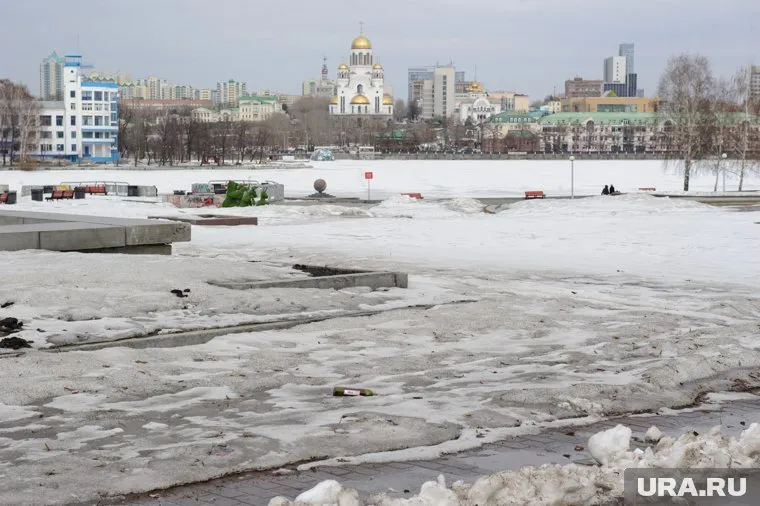 Свердловчанам предрекли зимнюю неделю марта