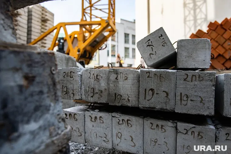 В Минстрое РФ давали чиновникам два дня на составление дорожной карты по стройкам