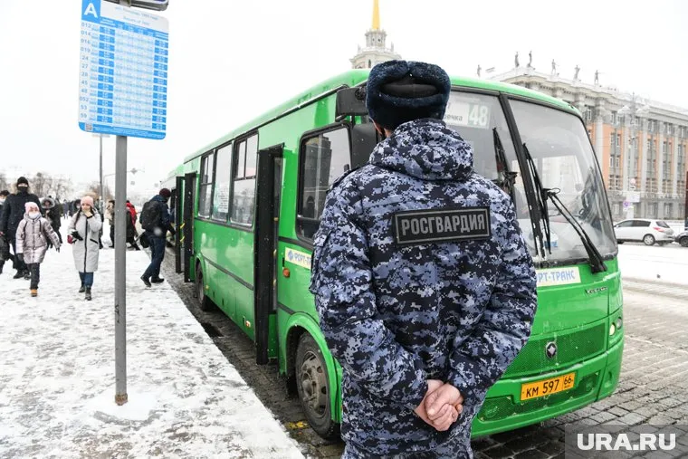 Росгвардия будет бороться с безбилетниками за счет перевозчиков