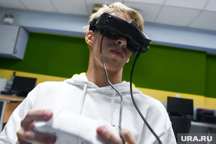 С нового учебного года в 17 школах появятся специальные классы, где можно будет изучить устройство БПЛА