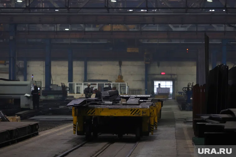 Курганское предприятие выплатит компенсацию брату погибшего рабочего