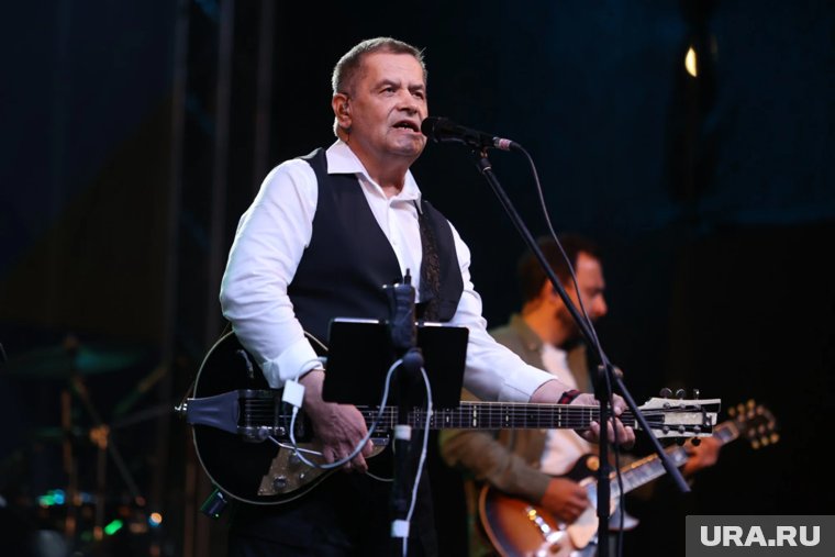 Концерт «Любэ», «Ночь искусств» и криминальный подкаст Фауста: какие события ждут челябинцев в ноябре. Афиша