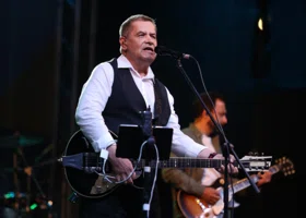 Концерт «Любэ» «Ночь искусств» и криминальный подкаст Фауста: какие события ждут челябинцев в ноябре