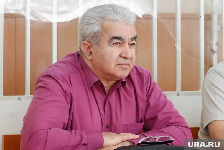 Защита Аркадика Галустова сделала отвод судьи по делу о майских пожарах