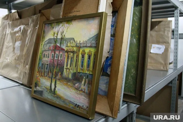 Судебные приставы не досчитались арестованных картин (архивный снимок)