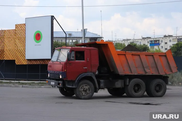 КамАЗ 1989 года выпуска продали за 297,5 тысячи рублей