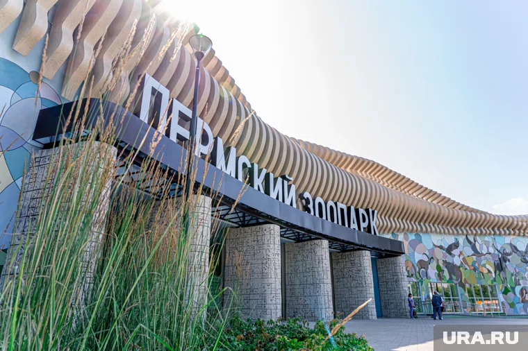 Парламентариям была представлена информация о перспективах дальнейшего развития зверинца и прилегающих к нему территорий