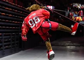 «Автомобилист» победил «Сибирь» с разгромным счетом 7:1