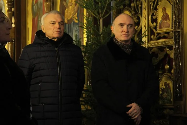 Панихида по погибшим жителям дома № 164 на проспекте Карла Маркса. Магнитогорск, дубровский борис