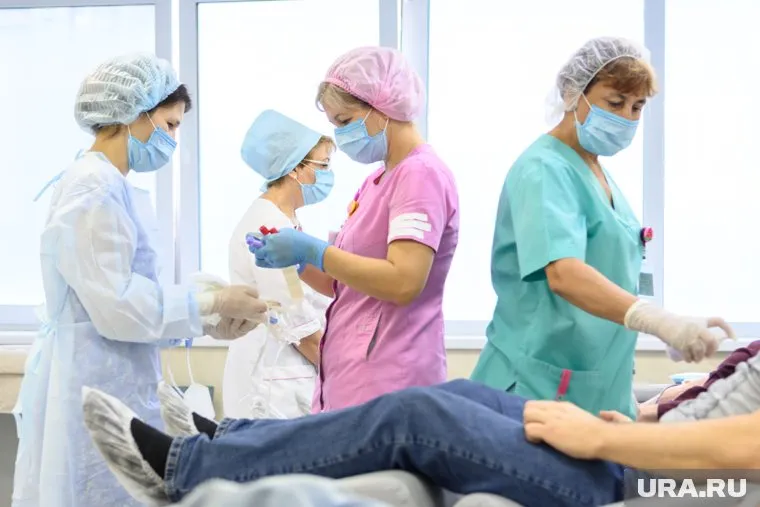 Медработники Ямала удостоены почетных грамот и благодарностей от Путина