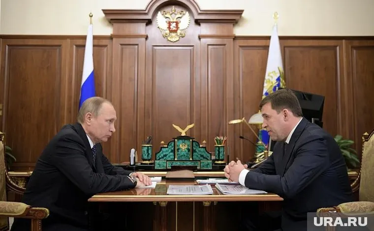 Президента интересовали дорожное строительство и экономическое развитие региона