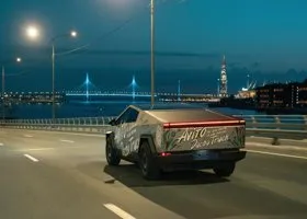 В России нашли новое применение Tesla Cybertruck Илона Маска