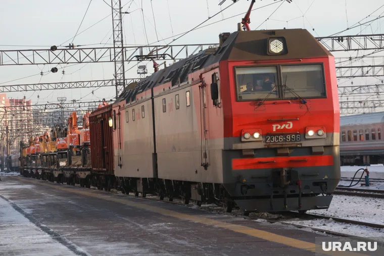 Изменения в графике движения затронули 10 пассажирских поездов
