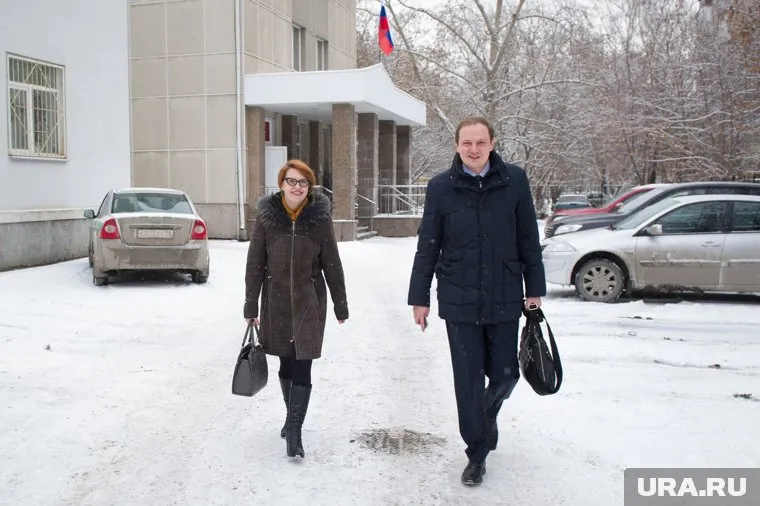 Юлия Литвиненко и адвокат Павел Бабиков готовы знакомиться с заявлением экс-генпрокурора России