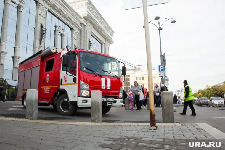 Из здания эвакуировали порядка 500 человек