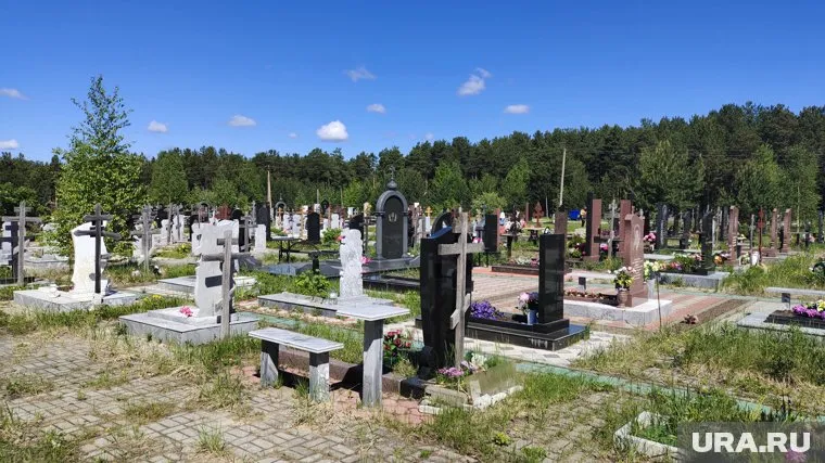 Семь человек в Сургуте попались на уловки лже-могильщиков