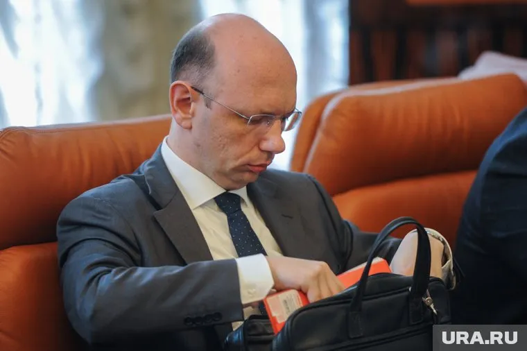 Иван Куцевляк сдал дела первому заместителю Наталье Лугачевой