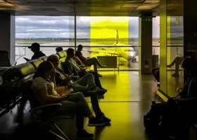 Свердловчанам назвали причины, по которым их не выпустят за границу