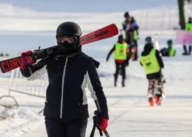 Новый год на горнолыжном курорте: пять идей, где покататься в России