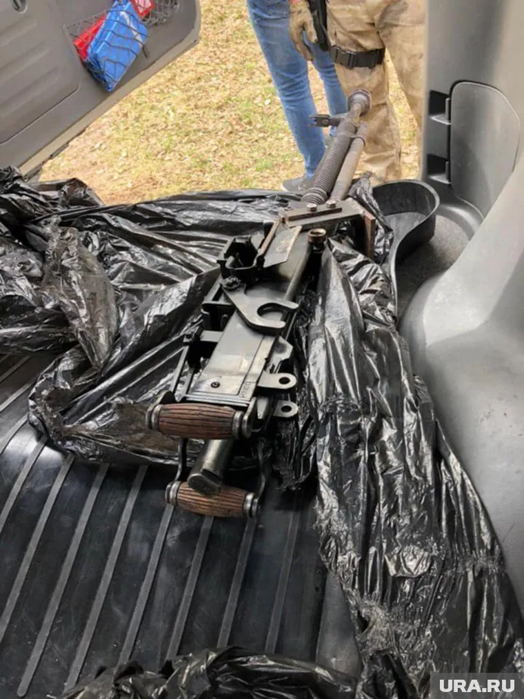 Преступники переделали внедорожник под «тачанку»