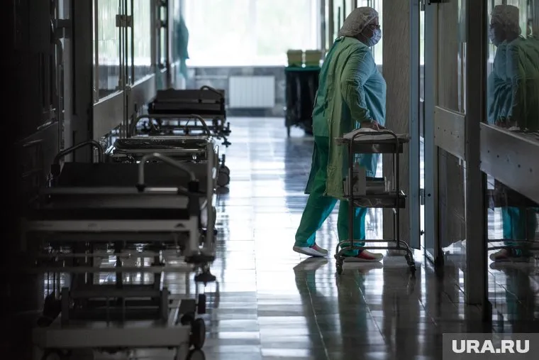 Неизвестный компьютерный вирус нарушил работу екатеринбургской больницы