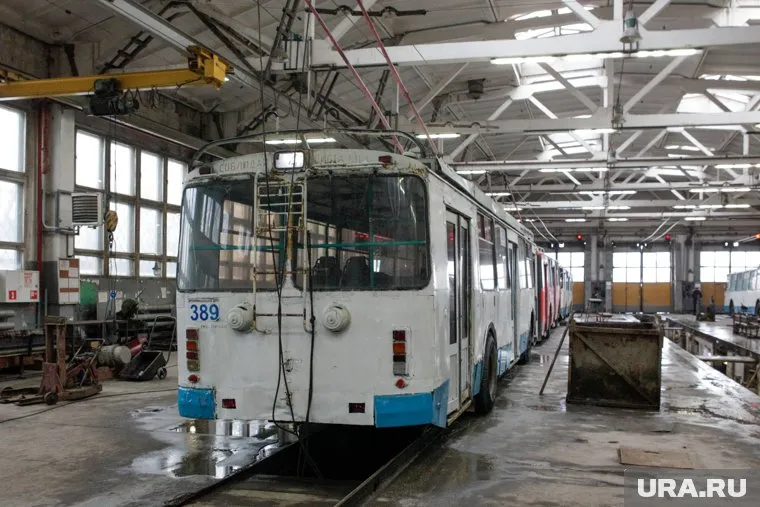 В Екатеринбурге изношены все 230 троллейбусов, говорили ранее в депо