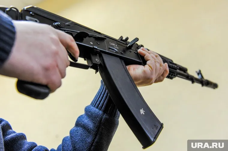 В ЯНАО за сдачу незарегистрированного боевого оружия выплатят 8 тысяч рублей