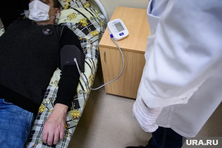 Если у пациента есть такое хроническое заболевание, то вирус может вызвать системное воспаление и усугубить его течение