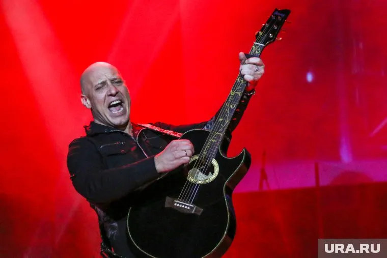 В воскресенье Денис Майданов выступит на фестивале патриотической песни