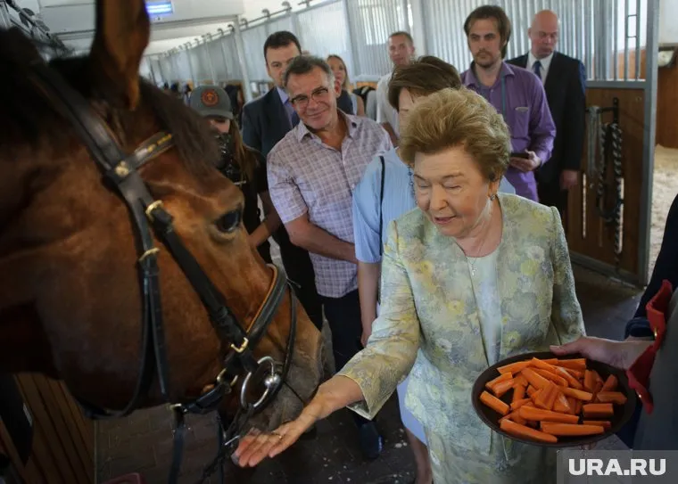 Под Екатеринбургом прошли исторические соревнования. Вдове первого президента РФ предстоит объявить победителя
