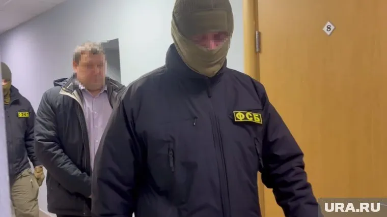 Директор челябинского МУПа задержали на рабочем месте