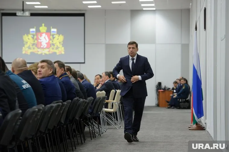 Губернатор в поездках по области собрал "кадровый резерв" - теперь начнет его использовать