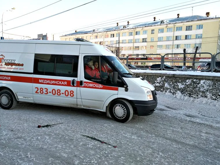 Прощание с Тизяковым.Екатеринбург, скорая помощь