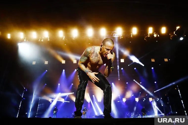 Linkin Park выпустит песню с участием Честера Беннингтона