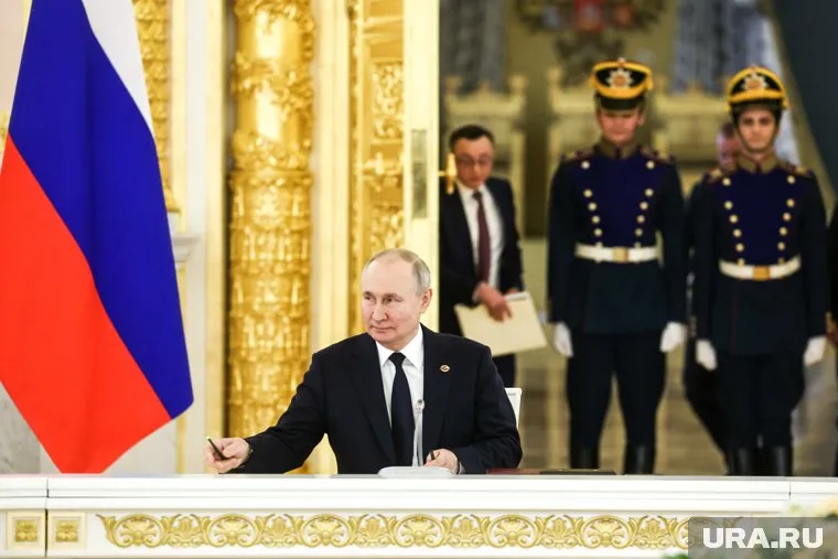 Президент России Владимир Путин поведал о проходящих совместных с Белоруссией ядерных учениях