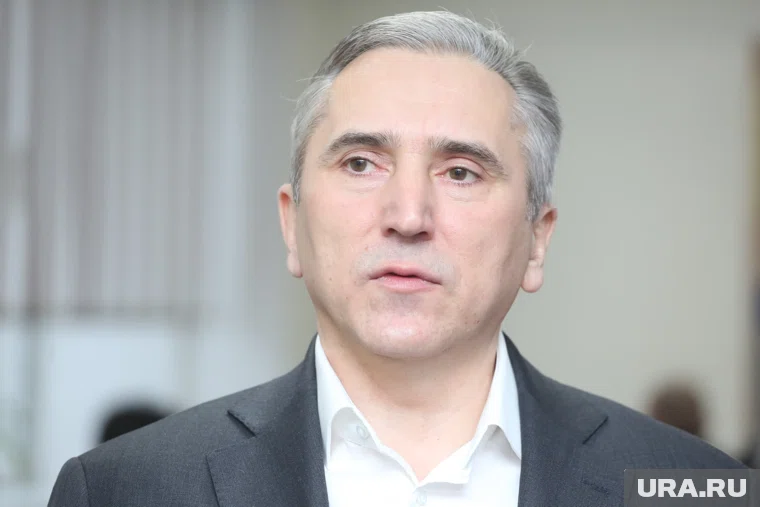 Прямая линия губернатора Моора в 2025 году продлилась 1 час 56 минут