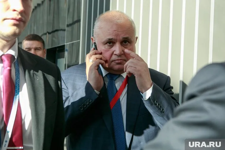 По словам Сергея Цивилева, он не представляет, о чем думали авторы оскорбляющей открытки