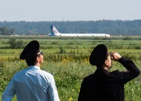 Бортпроводница «Уральских авиалиний» выпустила книгу о посадке самолета в кукурузном поле