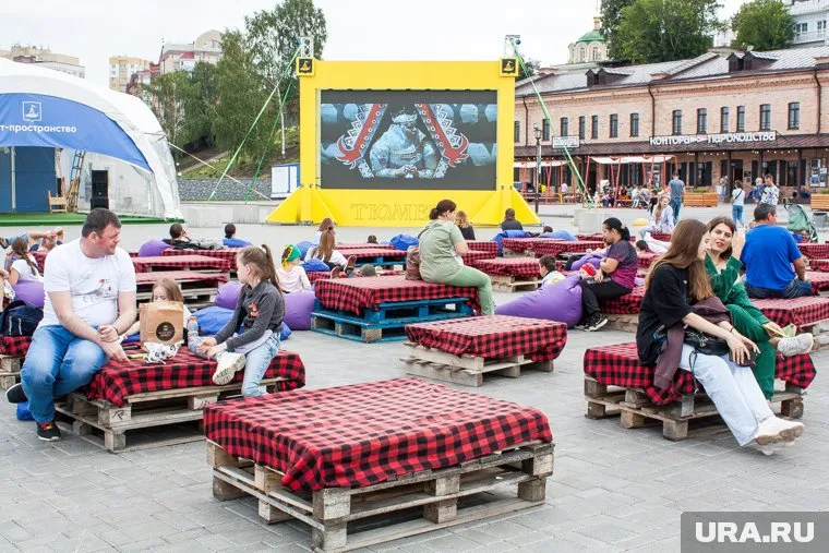 В Сургуте откроют летний кинотеатр, в котором будут показывать советские фильмы