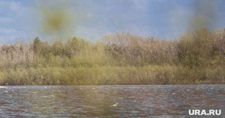 Югорчанин пропал на реке в Нефтеюганске