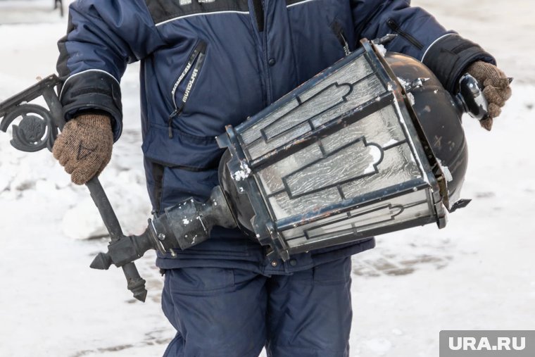 Прокуратура добилась выплаты ущерба от осужденной чиновницы курганского округа