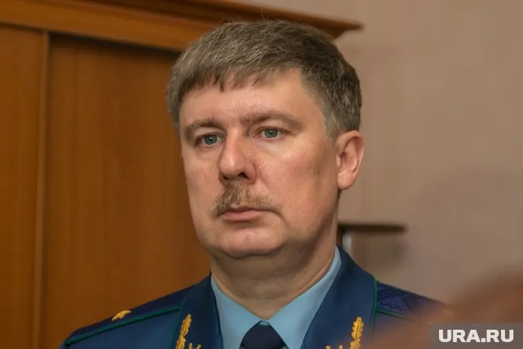 О грядущем назначении Владимира Дроздецкого на пост Уральского транспортного прокурора стало известно в начале июня