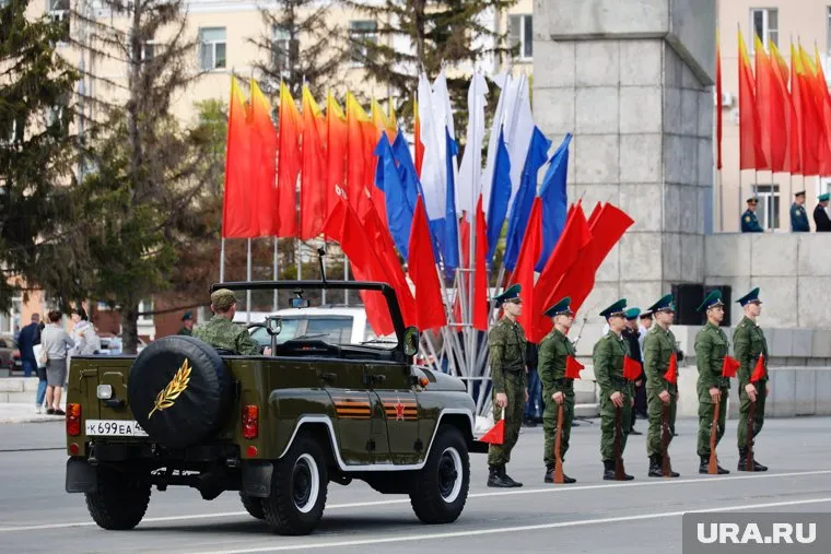 Жители Курганской области празднуют 9 Мая