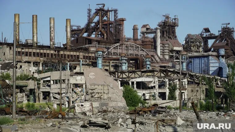 В Авдеевке расположен крупный завод, как и в Бахмуте, отметил Александр Матюшин