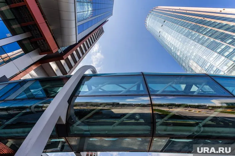 Высота одной из башен составит 150 метров (фото из архива)