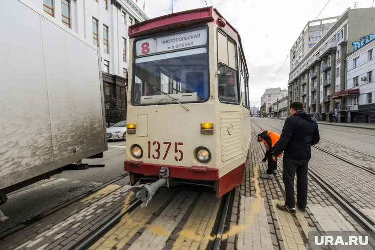 Водителю брызнули в лицо из перцового баллончика