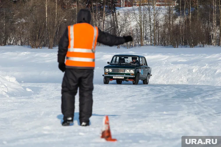 В Кургане стало больше судей по автогонкам и фигурному катанию
