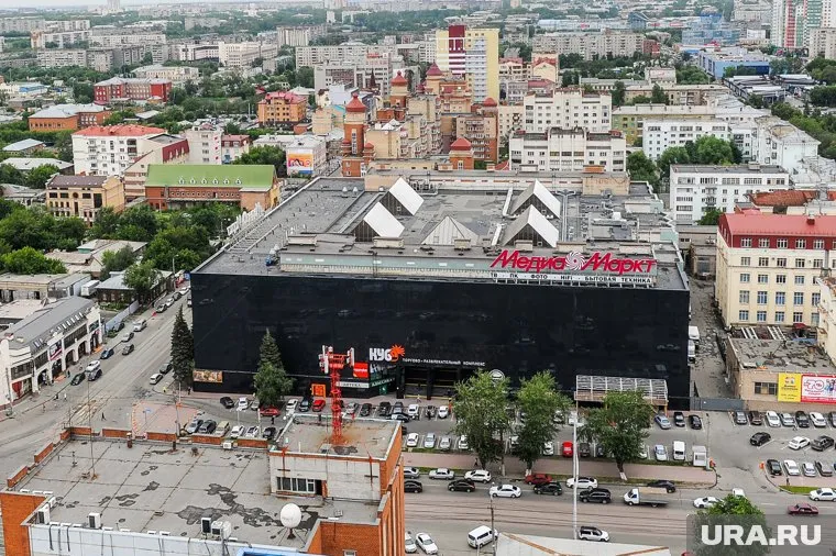 Владелец ТРК Артур Никитин избавляется от недвижимости